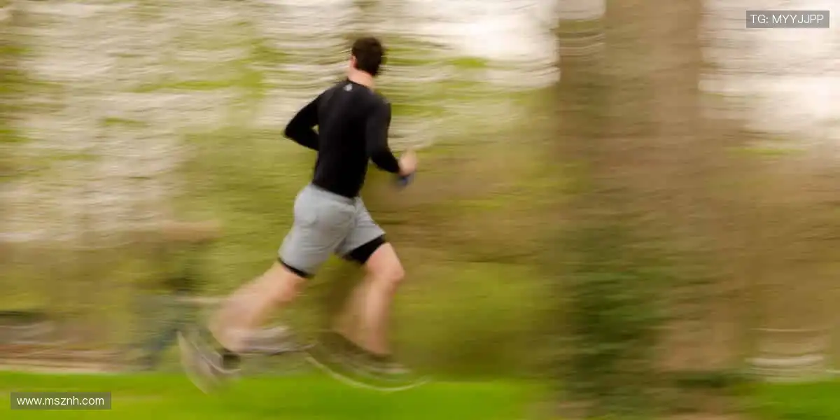 ⚡️ 实时比分，掌握赛事脉搏！